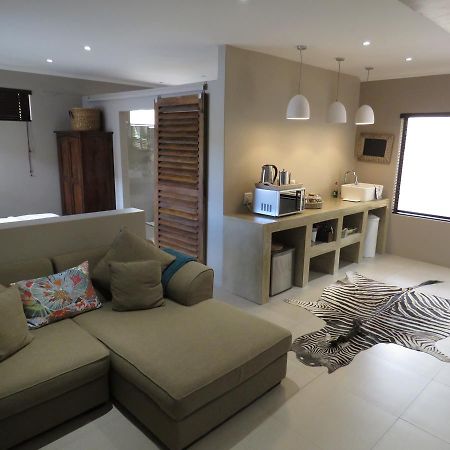 Beautiful Studio! Modern, Secure,Comfy Stay In Windhoek Golf Estate Exteriér fotografie