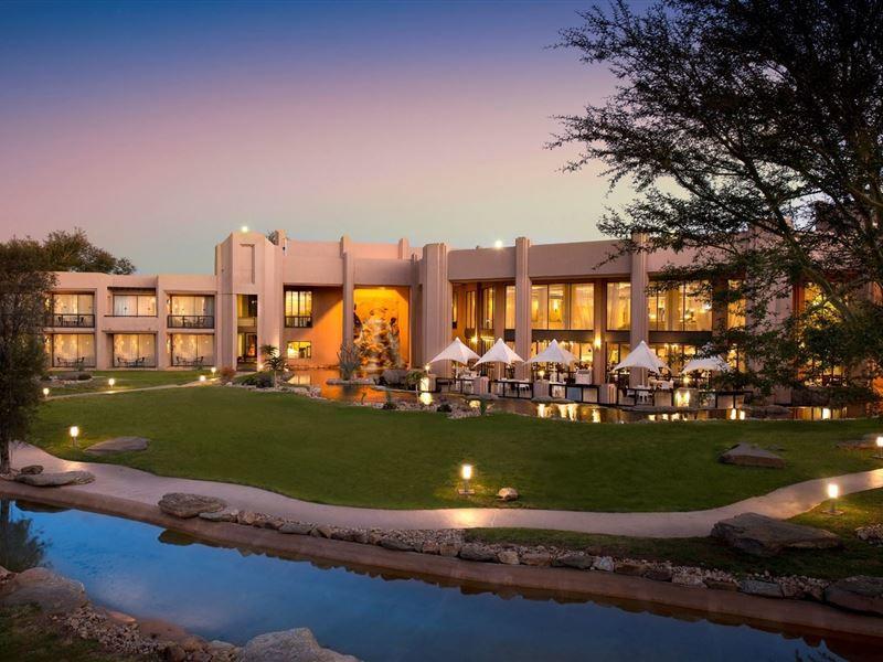 Beautiful Studio! Modern, Secure,Comfy Stay In Windhoek Golf Estate Exteriér fotografie
